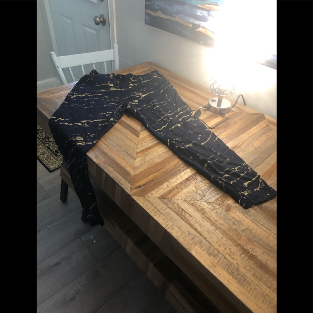 Size medium gap pants